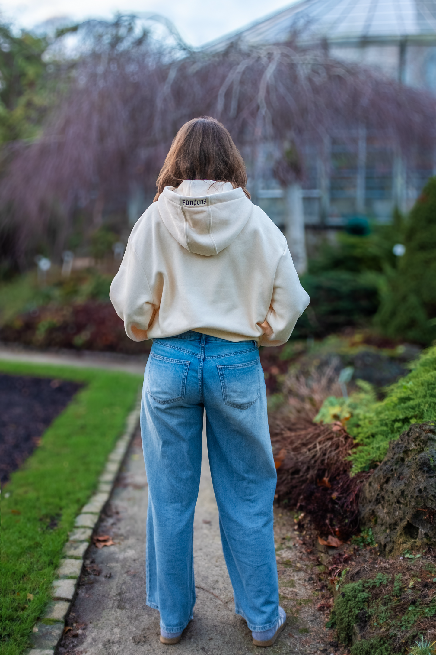white sand ambigram hoodie